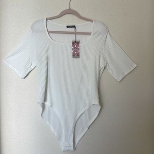 Boohoo NWT Square Neckline Ribbed White Bodysuit US Size 16